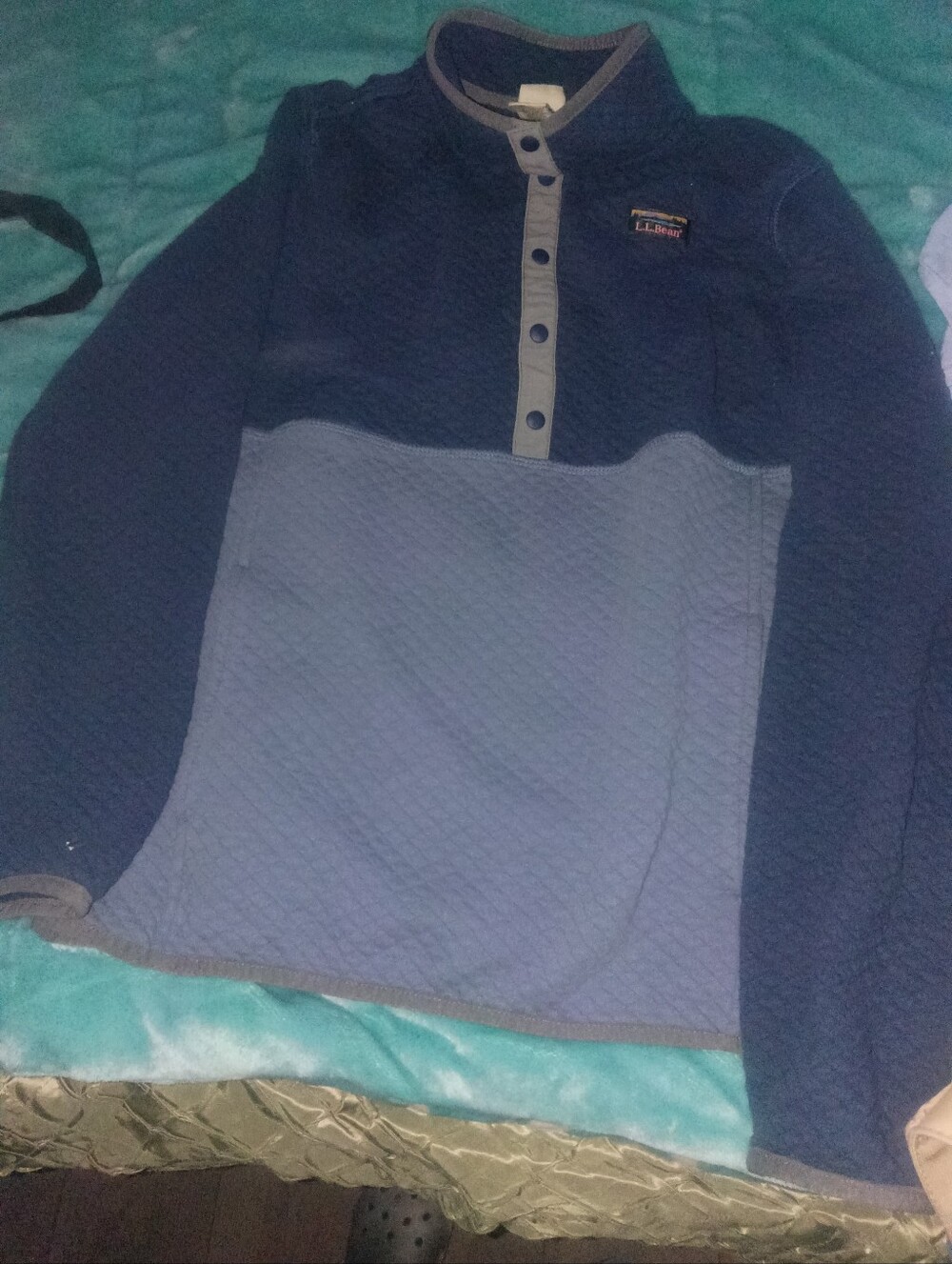 L.L. Bean Navy and Light Blue Quilted Henley Pullover Fot Women